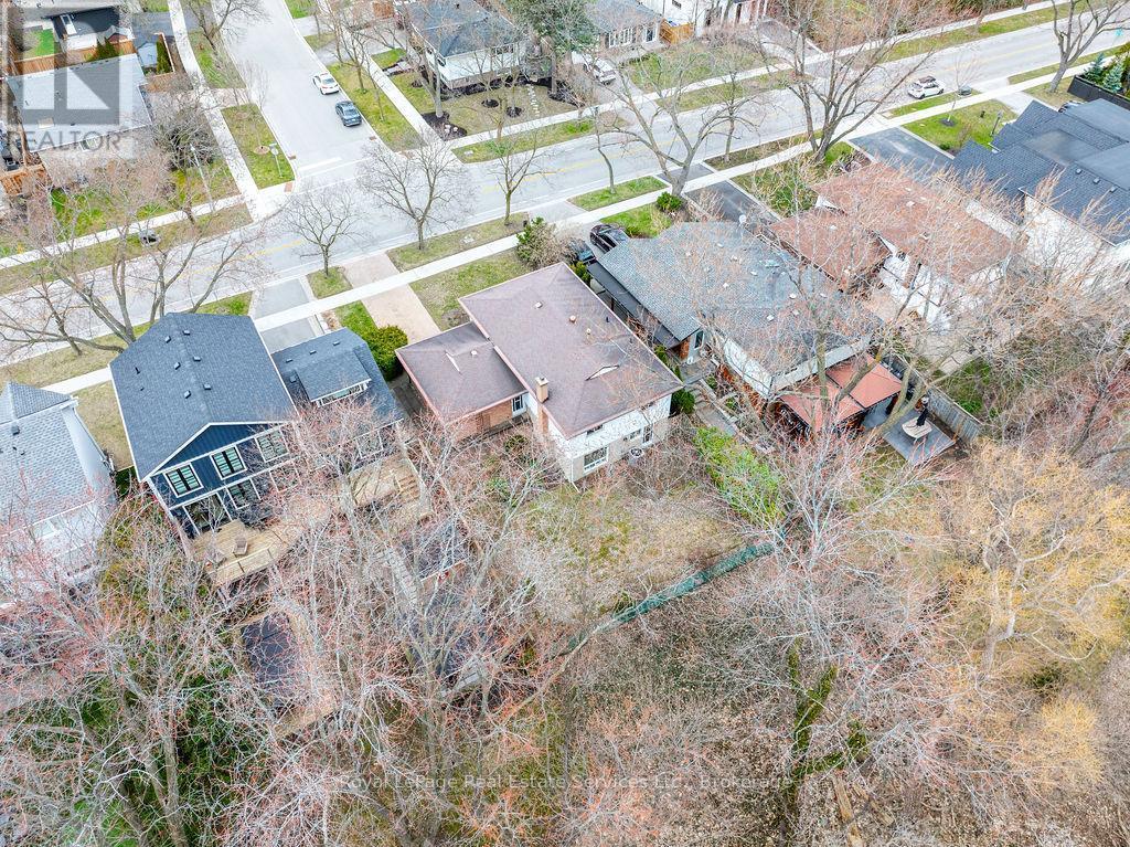 












518 MAPLE AVENUE

,
Oakville (OO Old Oakville),




Ontario
L6J2J4

