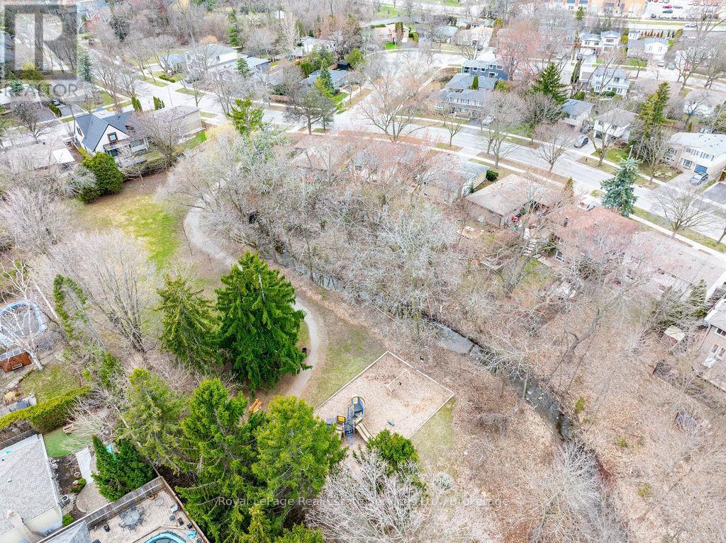 












518 MAPLE AVENUE

,
Oakville (OO Old Oakville),




Ontario
L6J2J4

