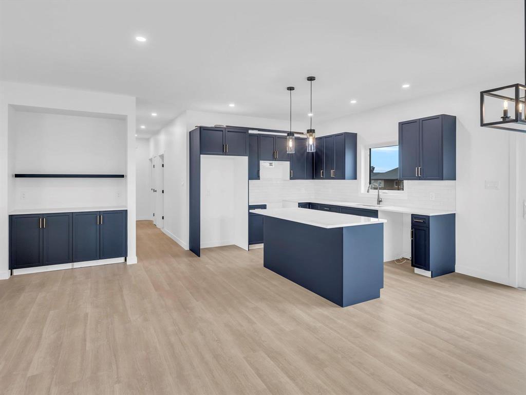 












2 Wild Plum Lane

,
Steinbach,




Manitoba
R5G2Z1

