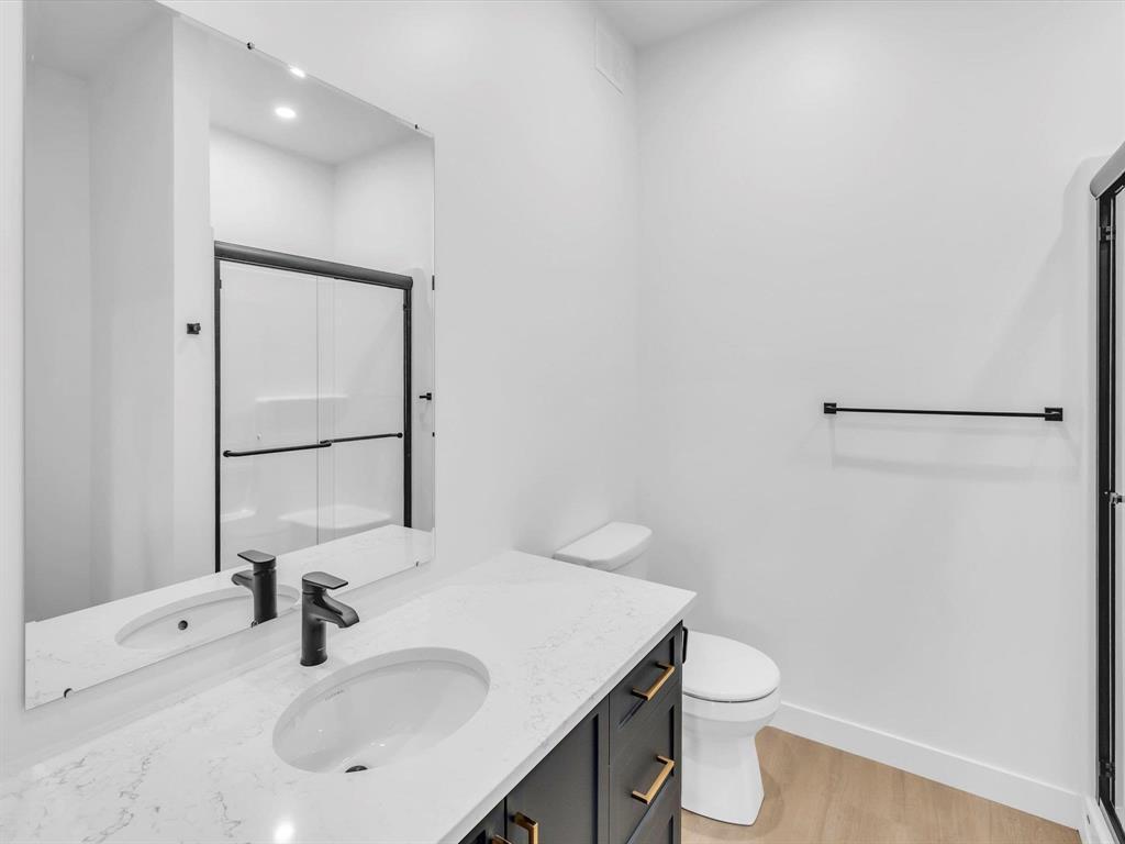 












2 Wild Plum Lane

,
Steinbach,




Manitoba
R5G2Z1

