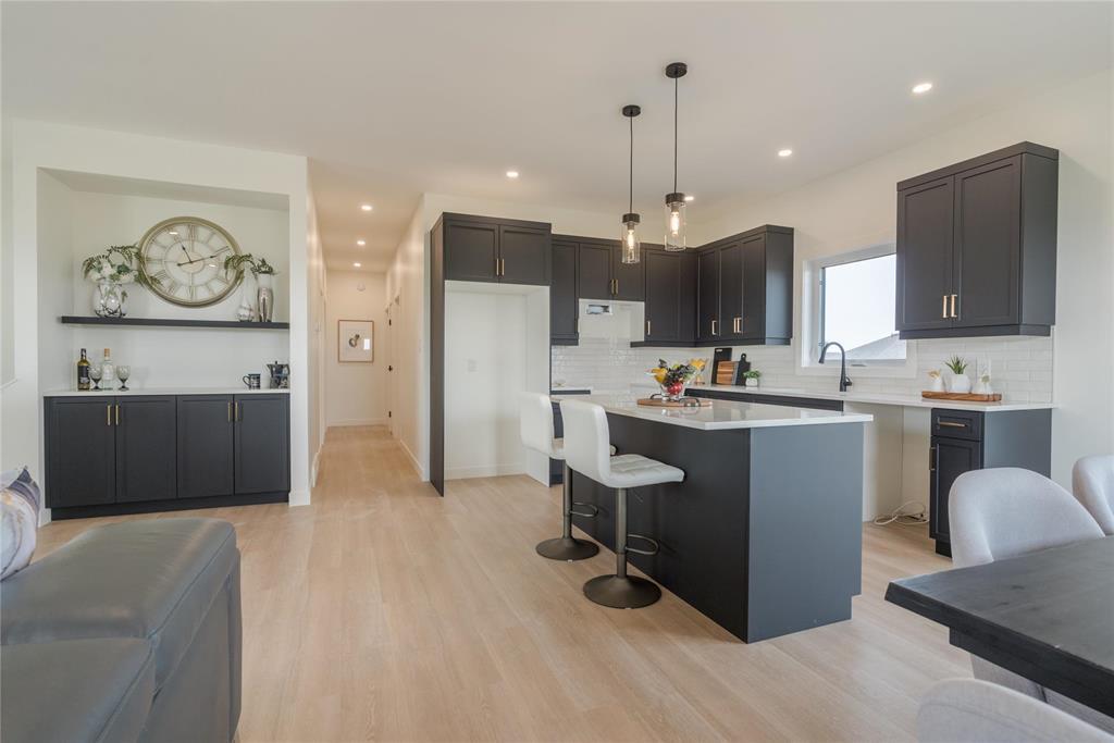 












2 Wild Plum Lane

,
Steinbach,




Manitoba
R5G2Z1

