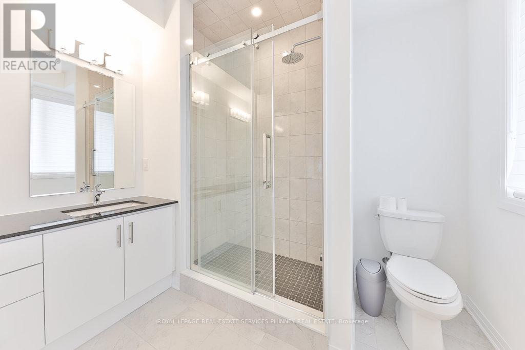 












9 CROWN GATE

,
Oakville,




Ontario
L6M0W8

