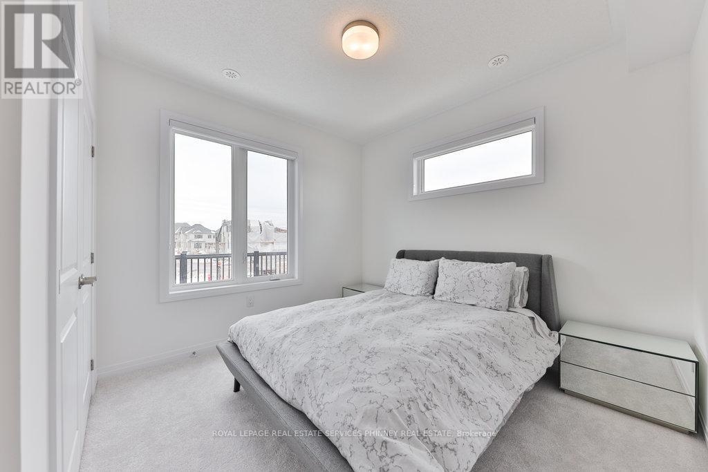 












9 CROWN GATE

,
Oakville,




Ontario
L6M0W8

