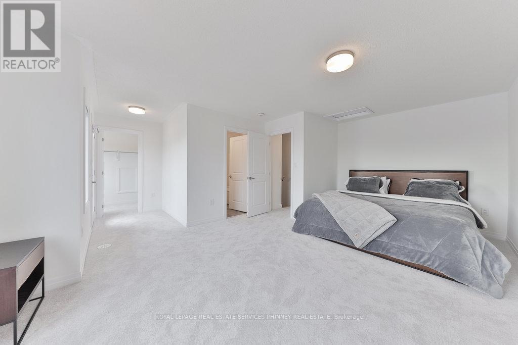 












9 CROWN GATE

,
Oakville,




Ontario
L6M0W8

