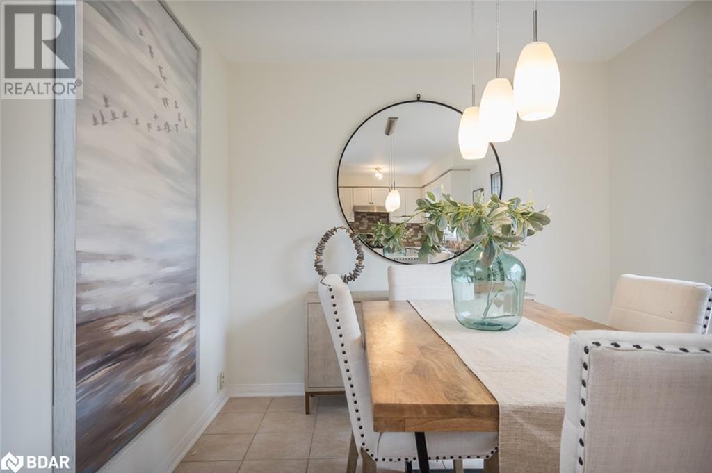 












217 FITZGERALD Crescent

,
Milton,




Ontario
L9T5Y5

