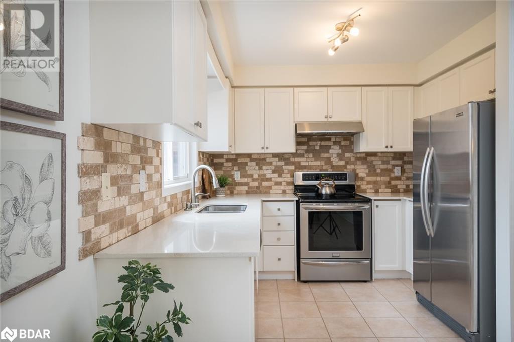 












217 FITZGERALD Crescent

,
Milton,




Ontario
L9T5Y5

