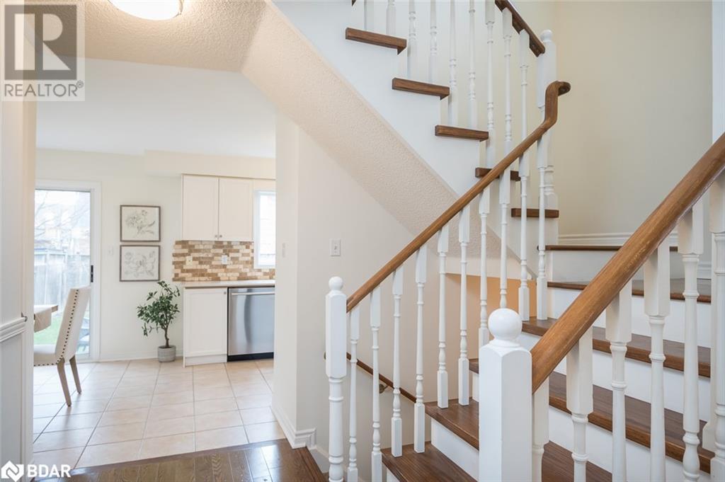 












217 FITZGERALD Crescent

,
Milton,




Ontario
L9T5Y5

