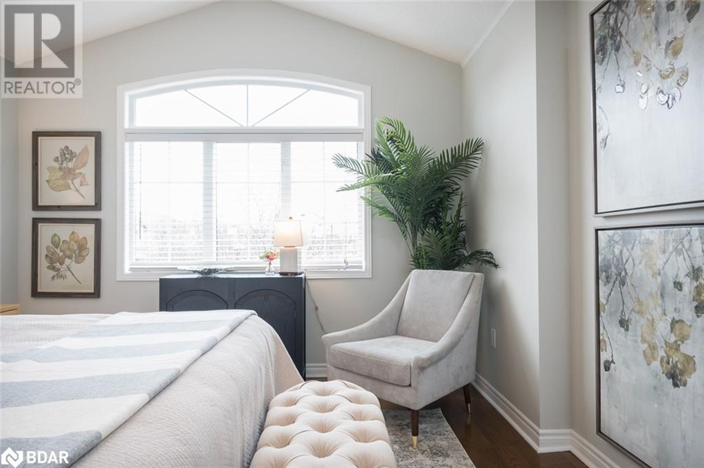 












217 FITZGERALD Crescent

,
Milton,




Ontario
L9T5Y5

