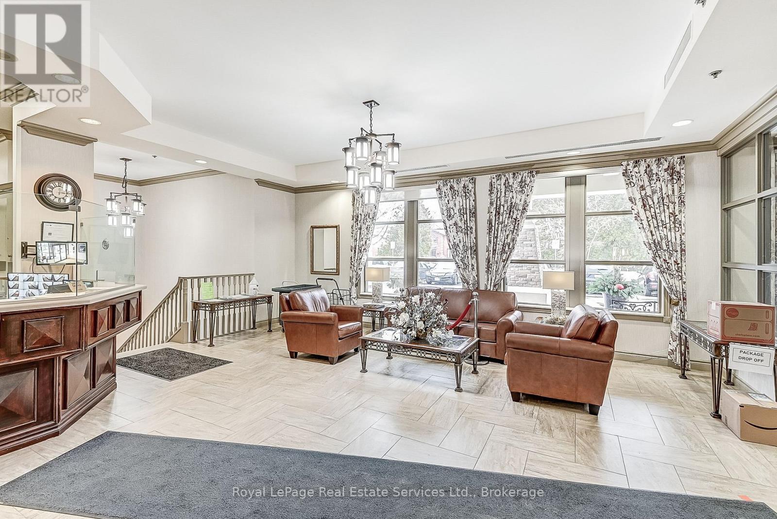 












2212 - 100 BURLOAK DRIVE

,
Burlington (Appleby),




Ontario
L7L6P6

