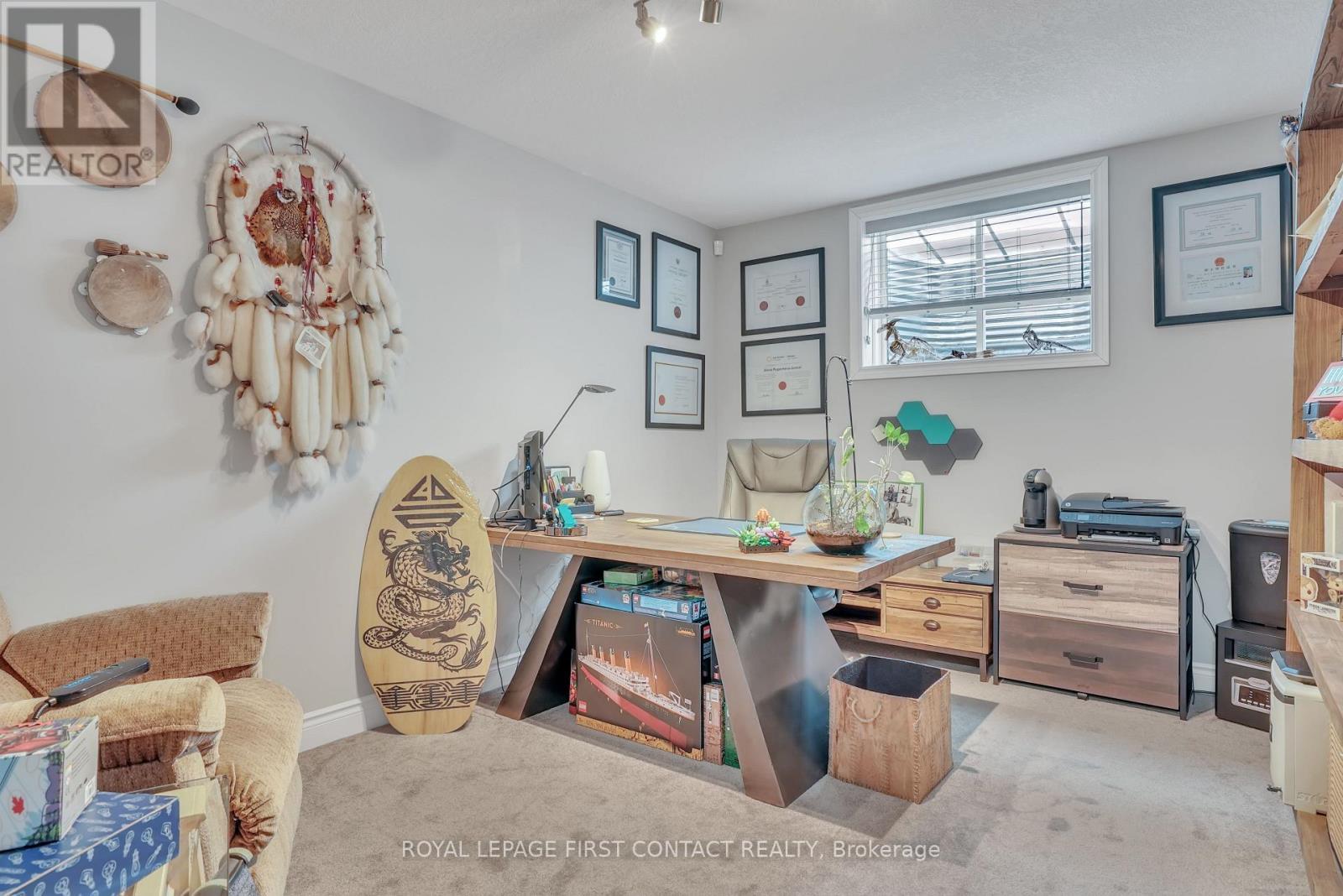 












5 CHARLIE RAWSON BOULEVARD

,
Tay,




Ontario
L0K2A0

