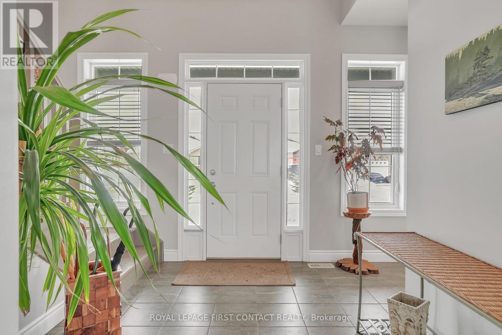 












5 CHARLIE RAWSON BOULEVARD

,
Tay,




Ontario
L0K2A0

