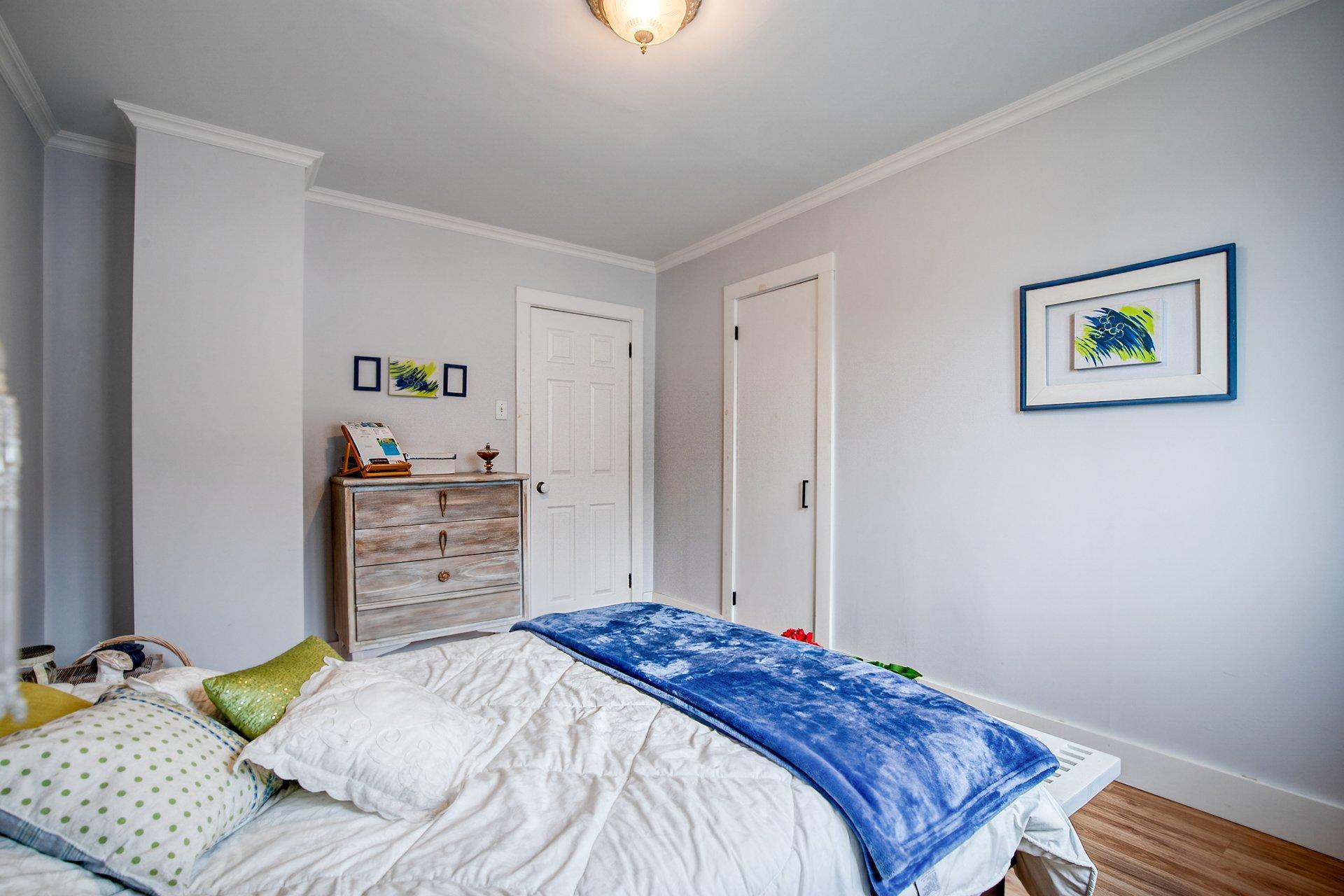 









14375


Av. Lambert-Grenier

,
Saint-Hyacinthe,




QC
J2R1M2

