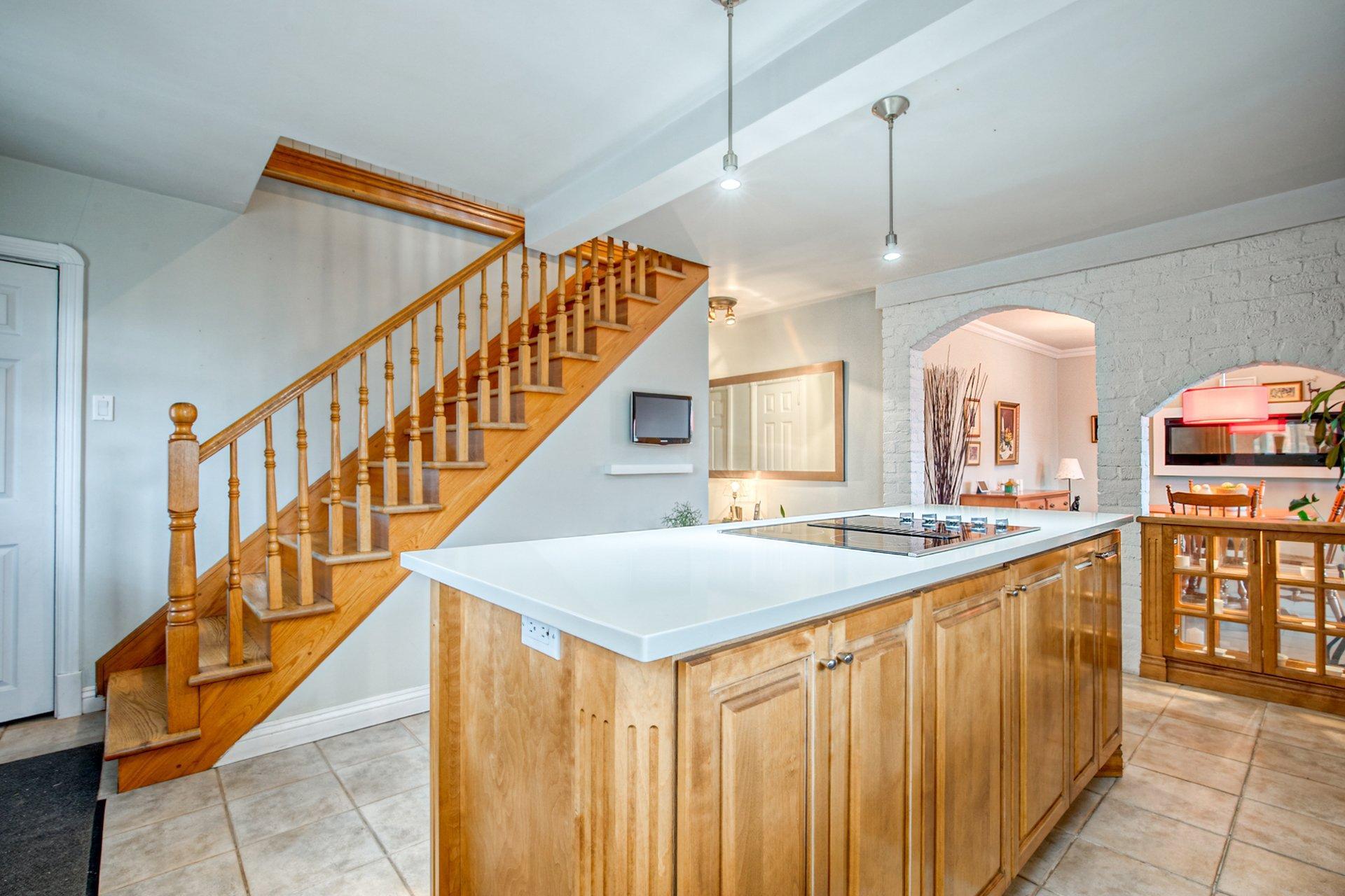 









14375


Av. Lambert-Grenier

,
Saint-Hyacinthe,




QC
J2R1M2

