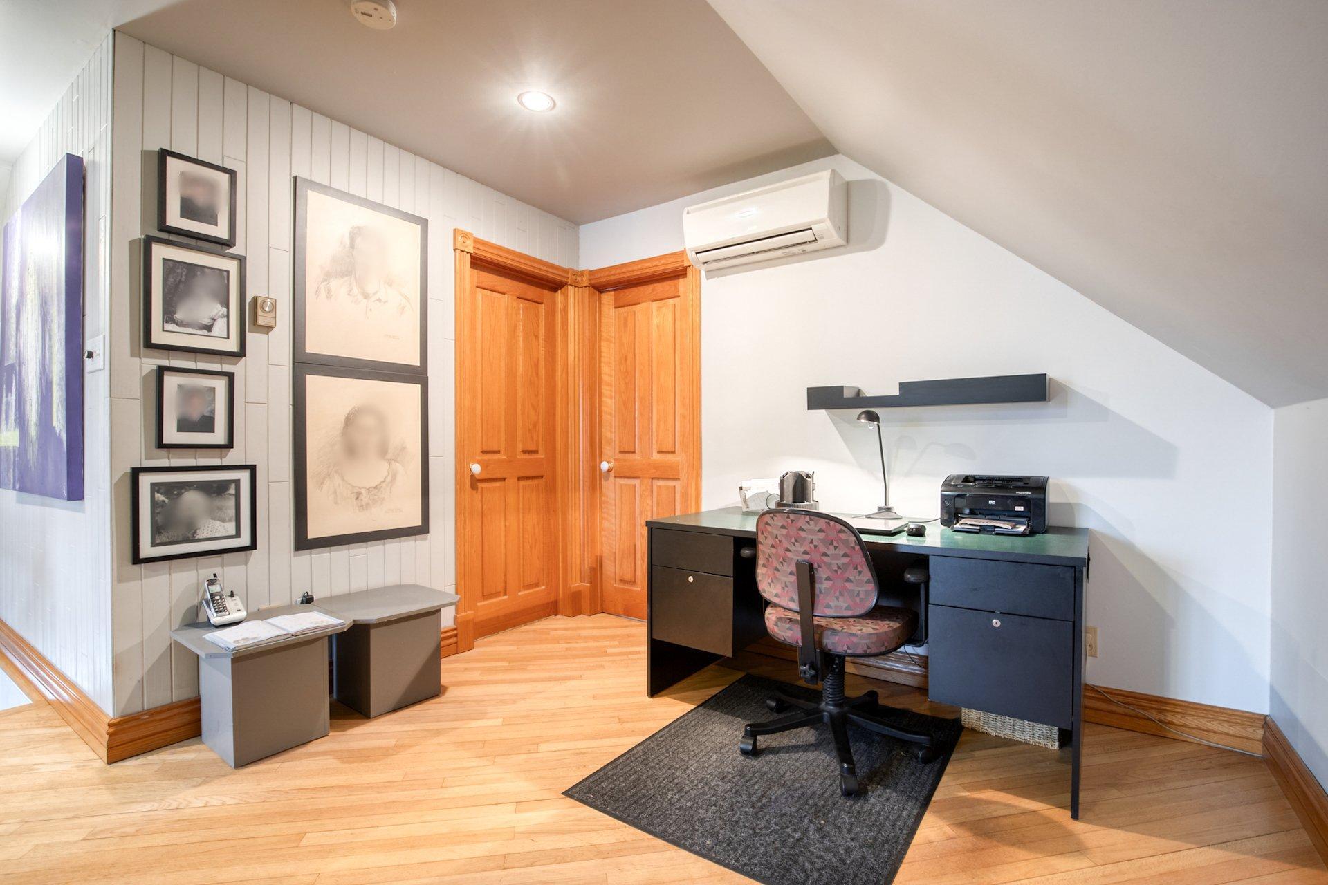 









14375


Av. Lambert-Grenier

,
Saint-Hyacinthe,




QC
J2R1M2

