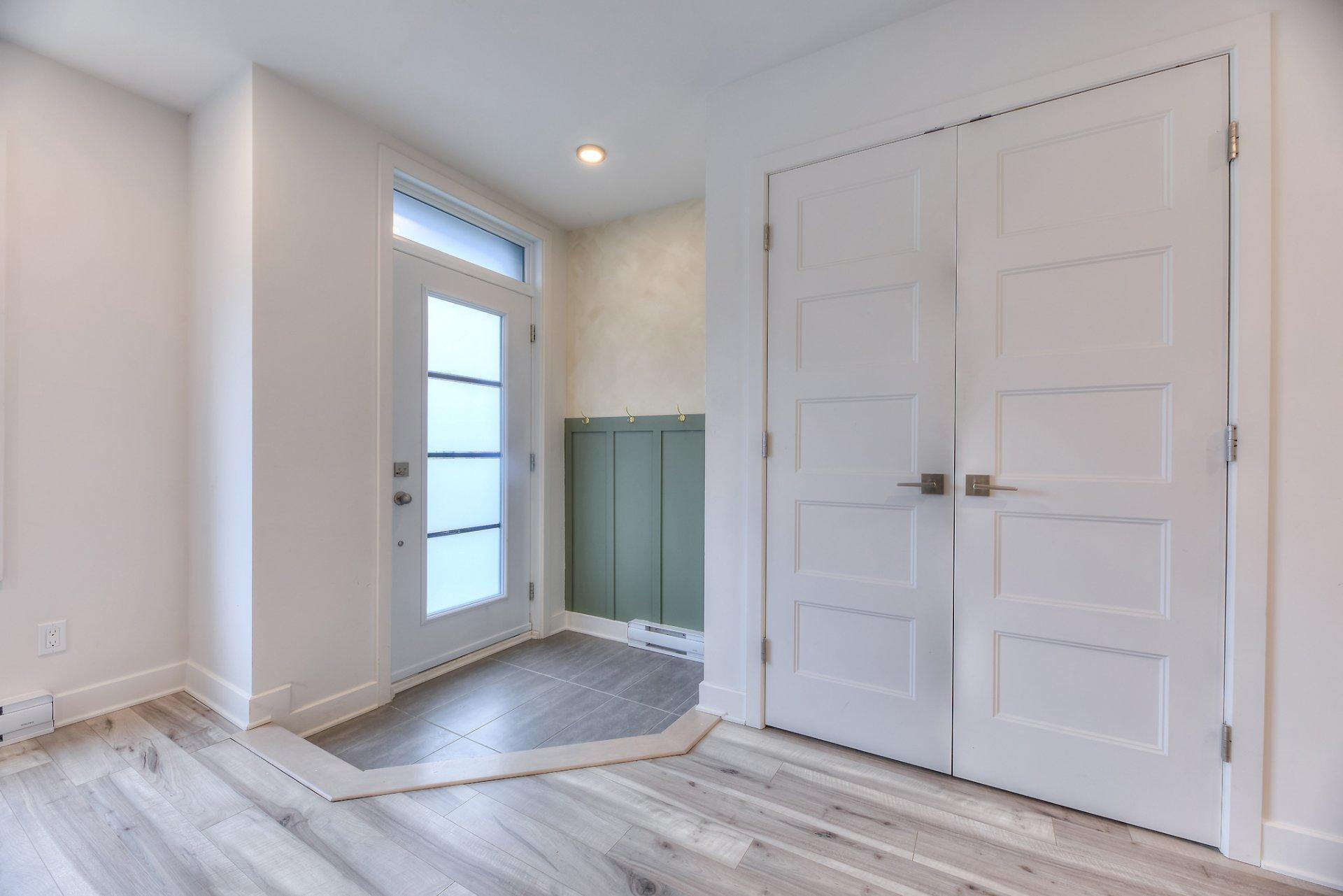 









56


Rue Morell

, 2,
Beauharnois,




QC
H8N1M6

