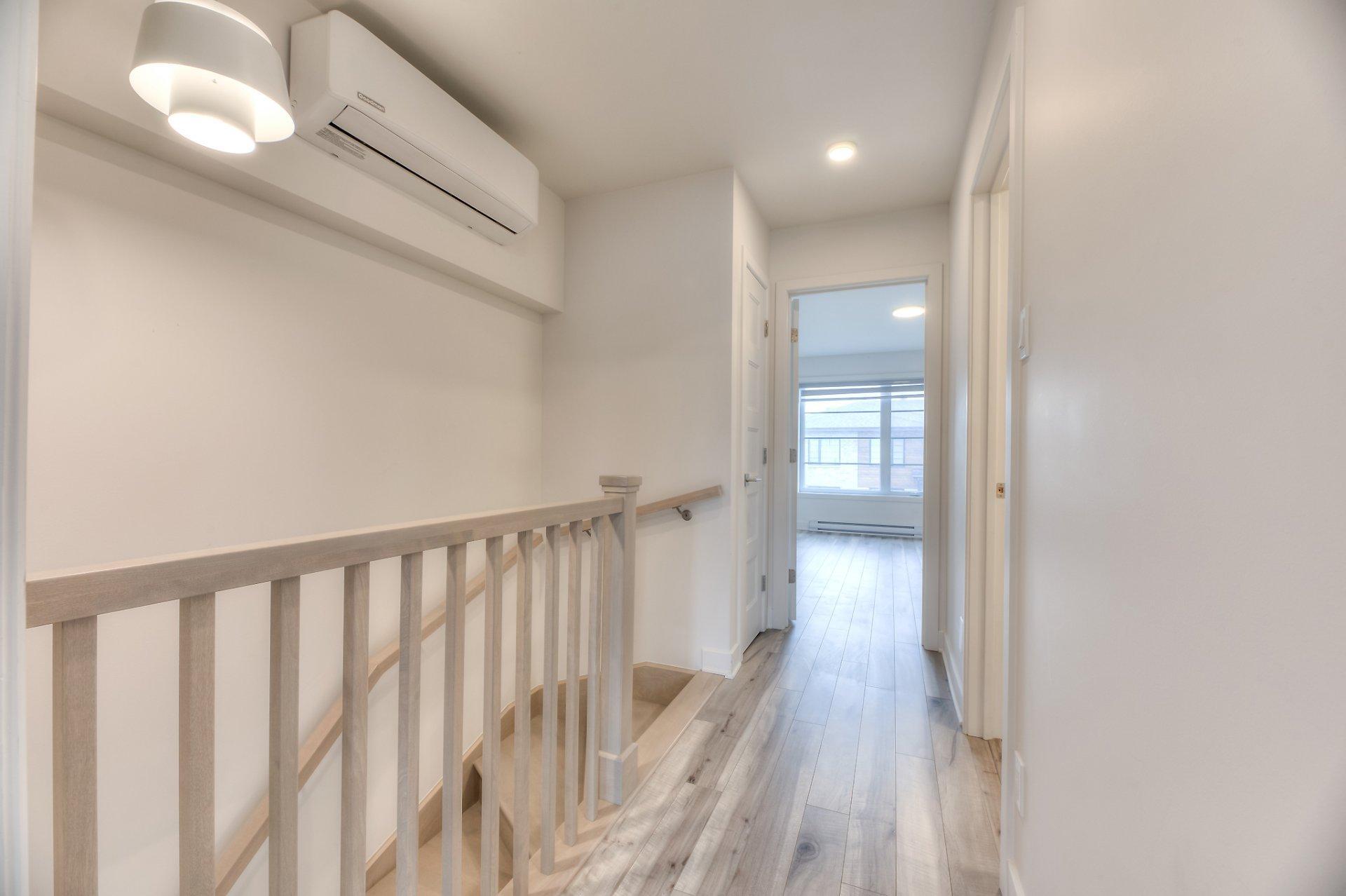 









56


Rue Morell

, 2,
Beauharnois,




QC
H8N1M6


