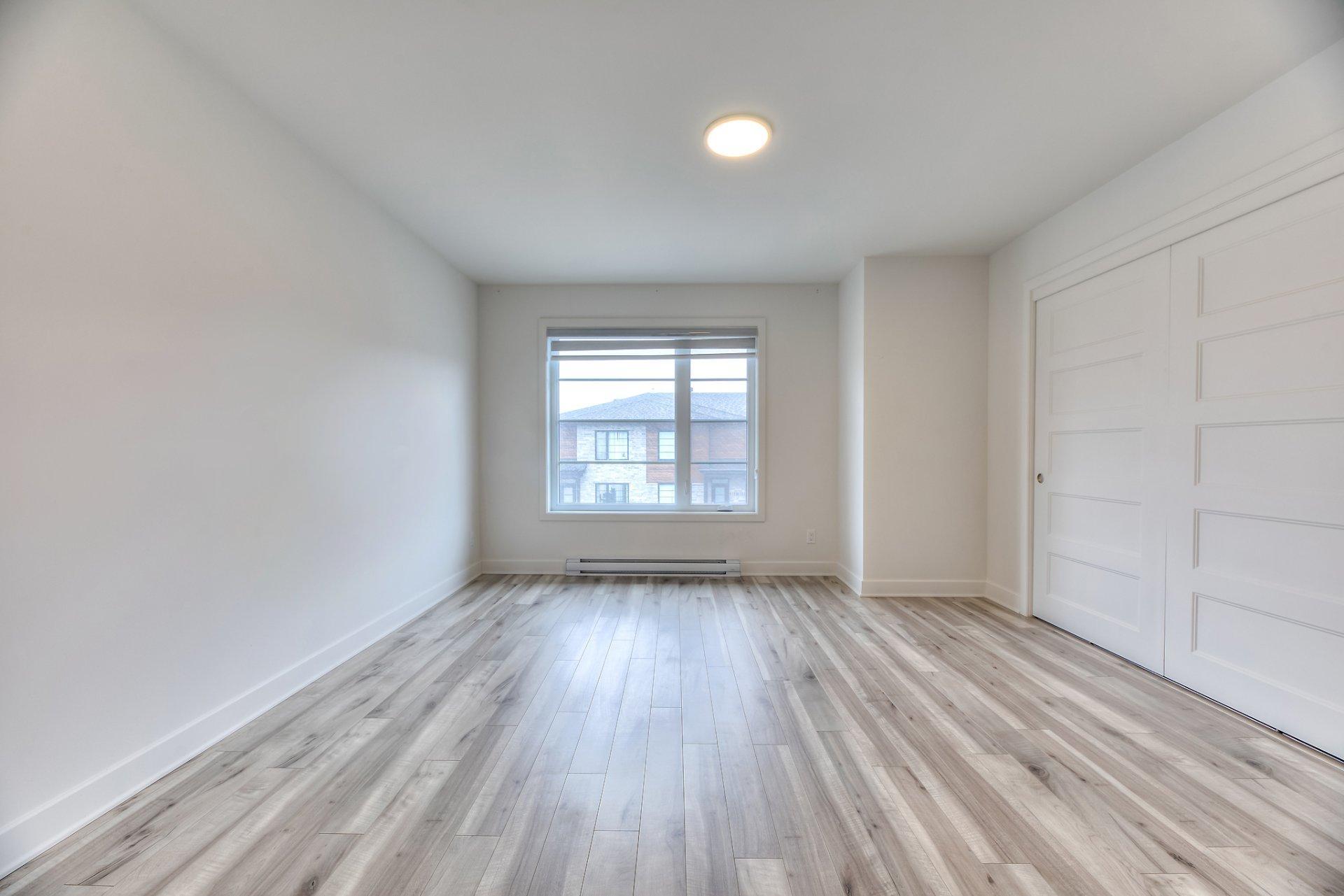 









56


Rue Morell

, 2,
Beauharnois,




QC
H8N1M6

