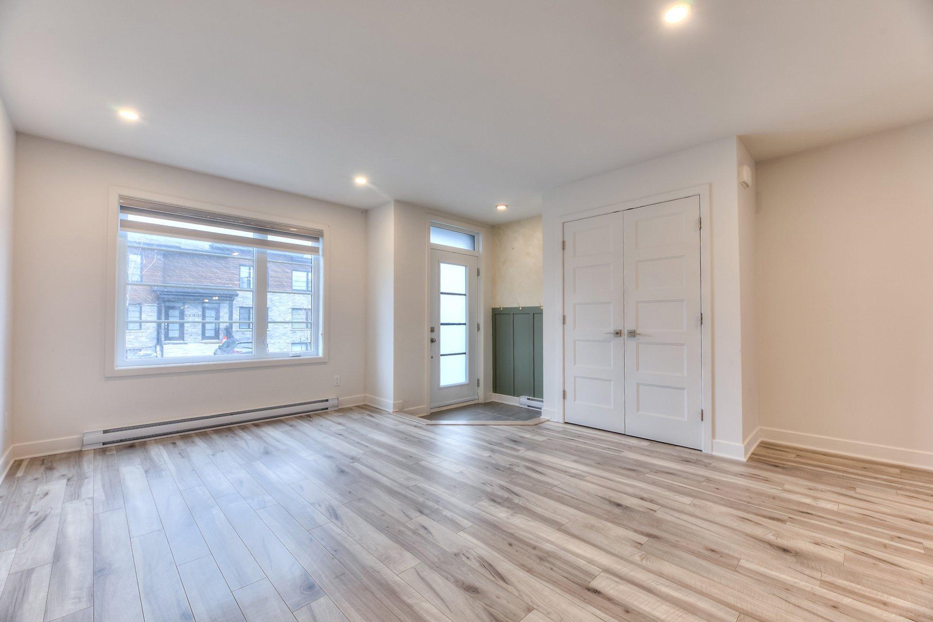 









56


Rue Morell

, 2,
Beauharnois,




QC
H8N1M6

