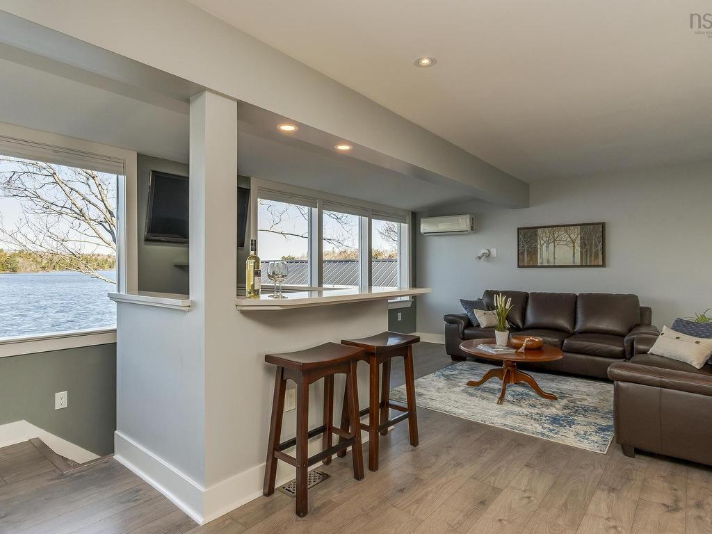 












395 Waverley Road

,
Dartmouth,




NS
B2X 2E7

