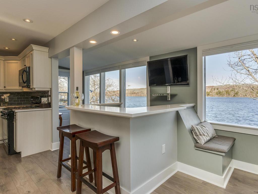 












395 Waverley Road

,
Dartmouth,




NS
B2X 2E7

