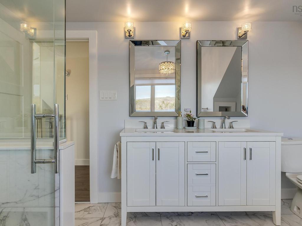 












395 Waverley Road

,
Dartmouth,




NS
B2X 2E7

