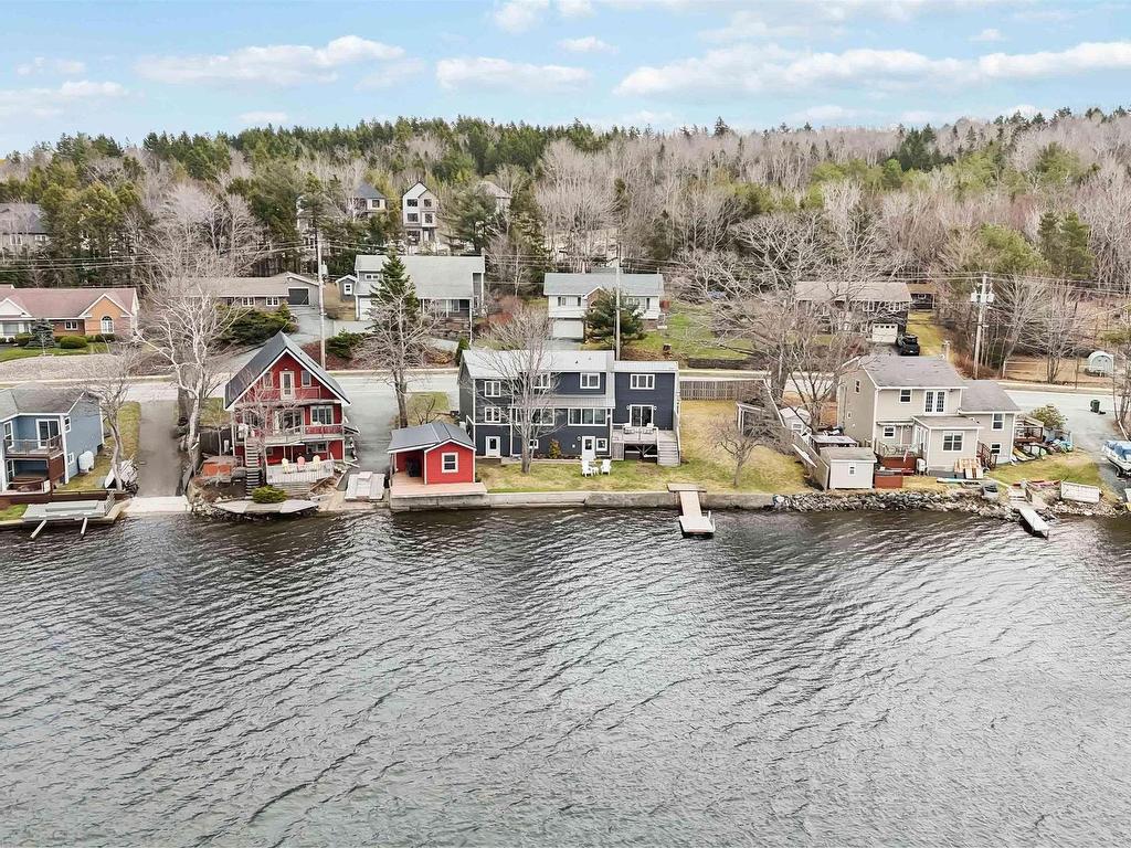 












395 Waverley Road

,
Dartmouth,




NS
B2X 2E7

