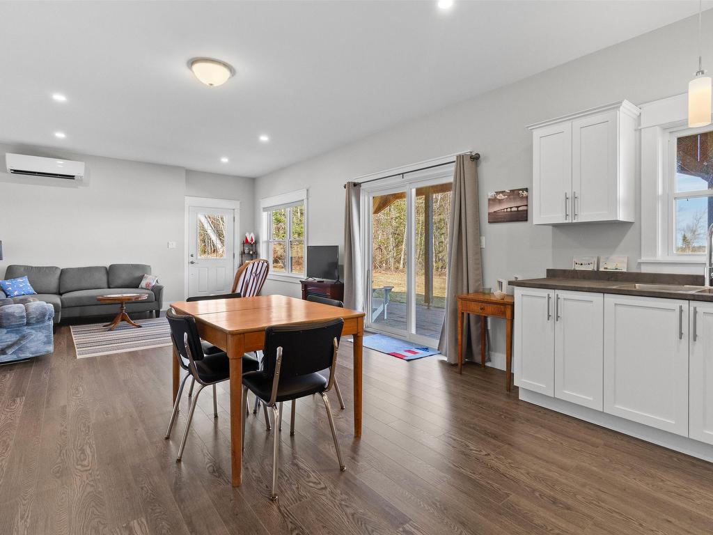 












219 Lower Montague Road

,
Montague,




PE
C0A 1R0


