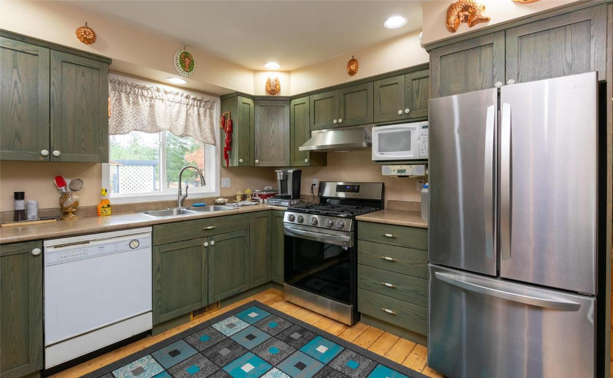 









2135


Nordkinn

Road,
Pritchard,




BC
V0E 2P0

