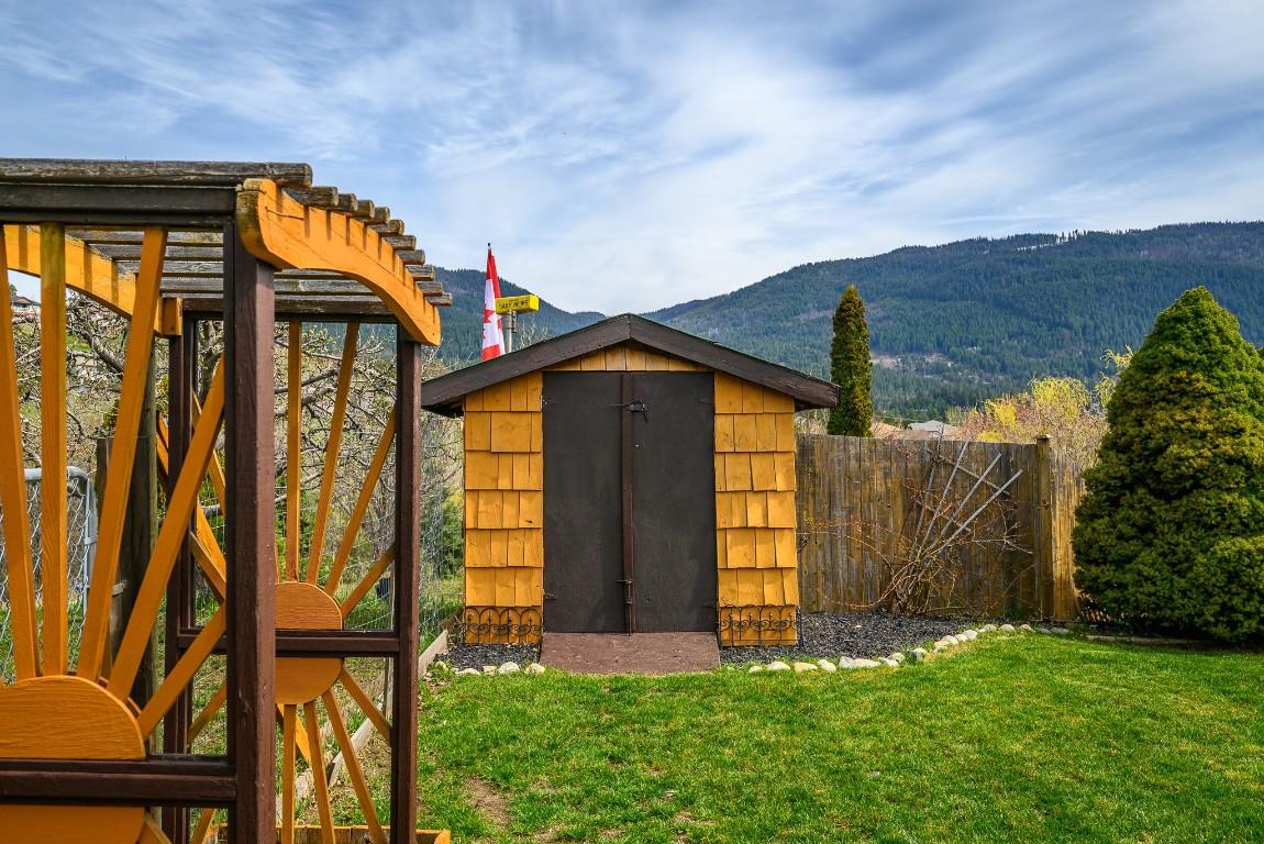 









6733


Foothills

Drive,
Vernon,




BC
V1B 2Y2

