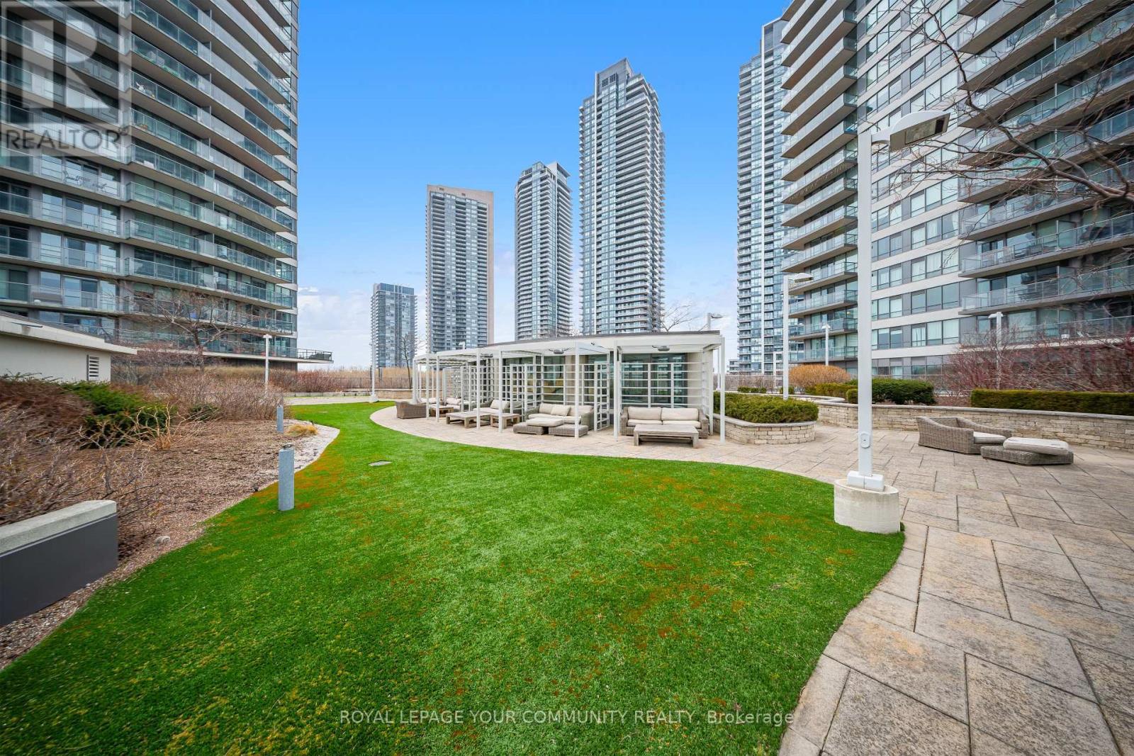 












2101 - 15 LEGION ROAD

,
Toronto,




Ontario
M8V0A9

