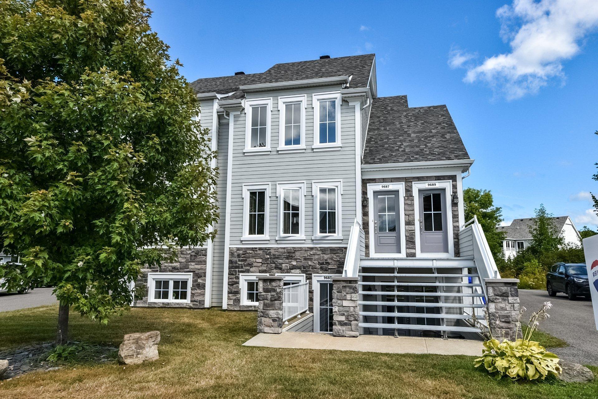 









9685


Rue Yvon-Paiement

,
Mirabel,




QC
J7N0M4


