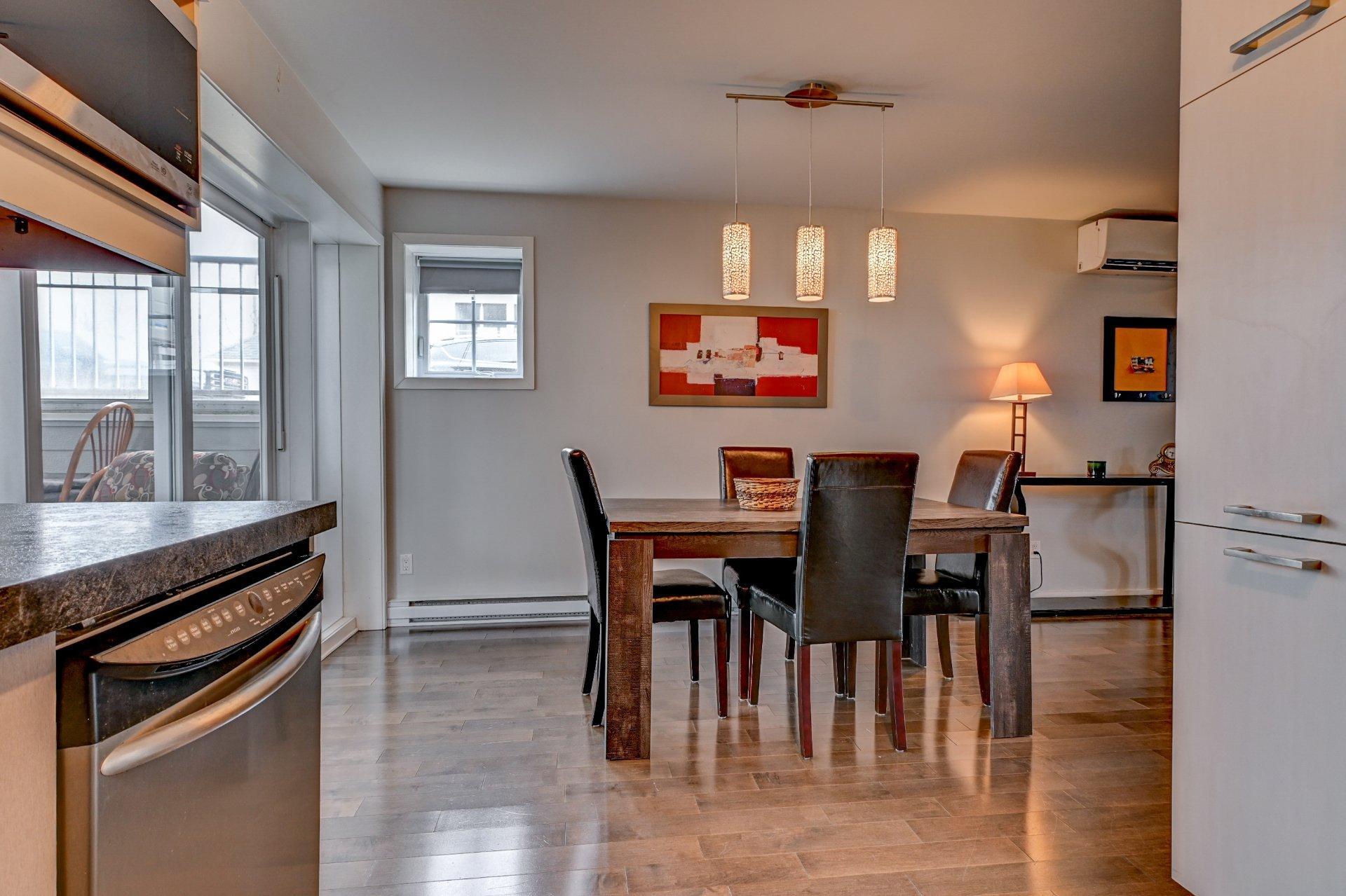 









9685


Rue Yvon-Paiement

,
Mirabel,




QC
J7N0M4

