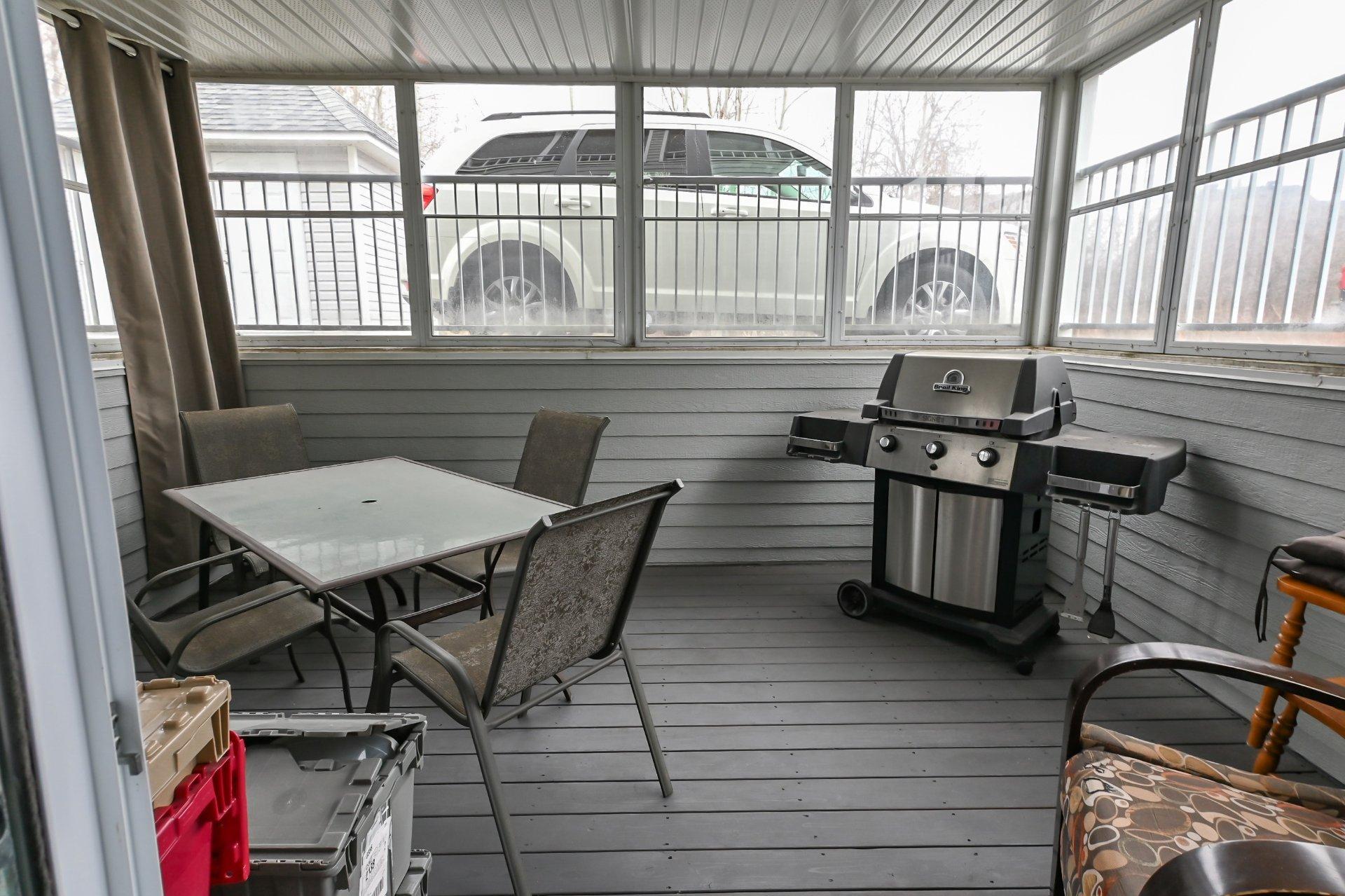 









9685


Rue Yvon-Paiement

,
Mirabel,




QC
J7N0M4

