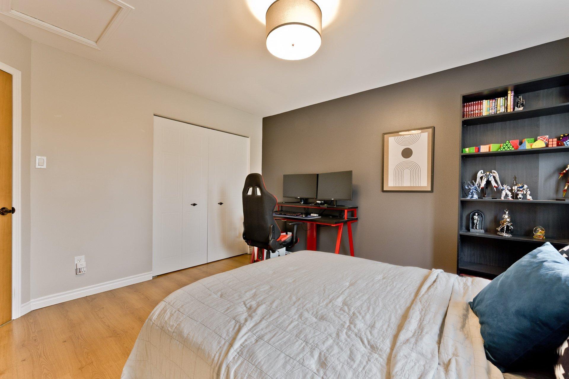 









632


Rue St-Matthieu

,
Sherbrooke (Brompton/Rock Forest/Saint-Élie/Deauville),




QC
J1R0T4

