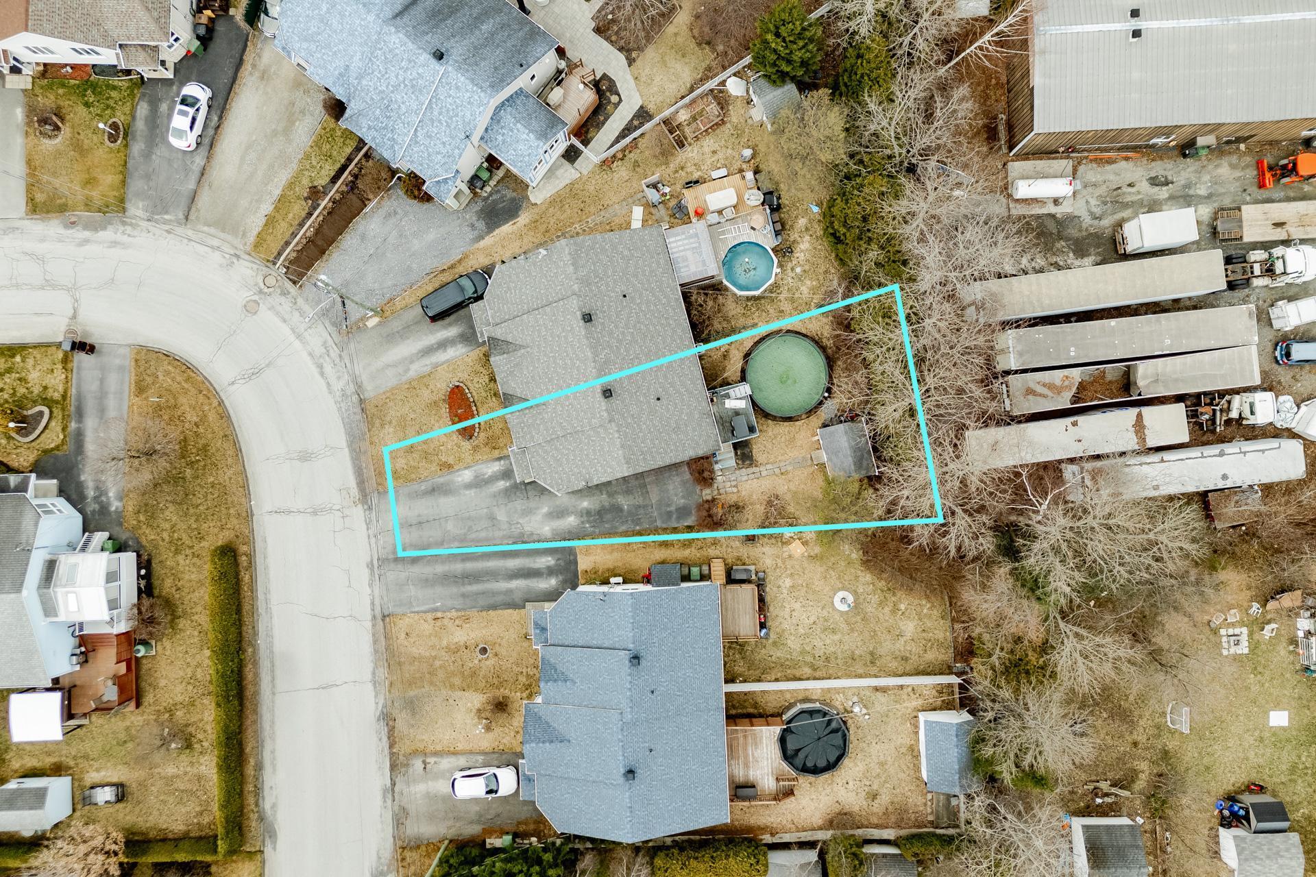 









632


Rue St-Matthieu

,
Sherbrooke (Brompton/Rock Forest/Saint-Élie/Deauville),




QC
J1R0T4

