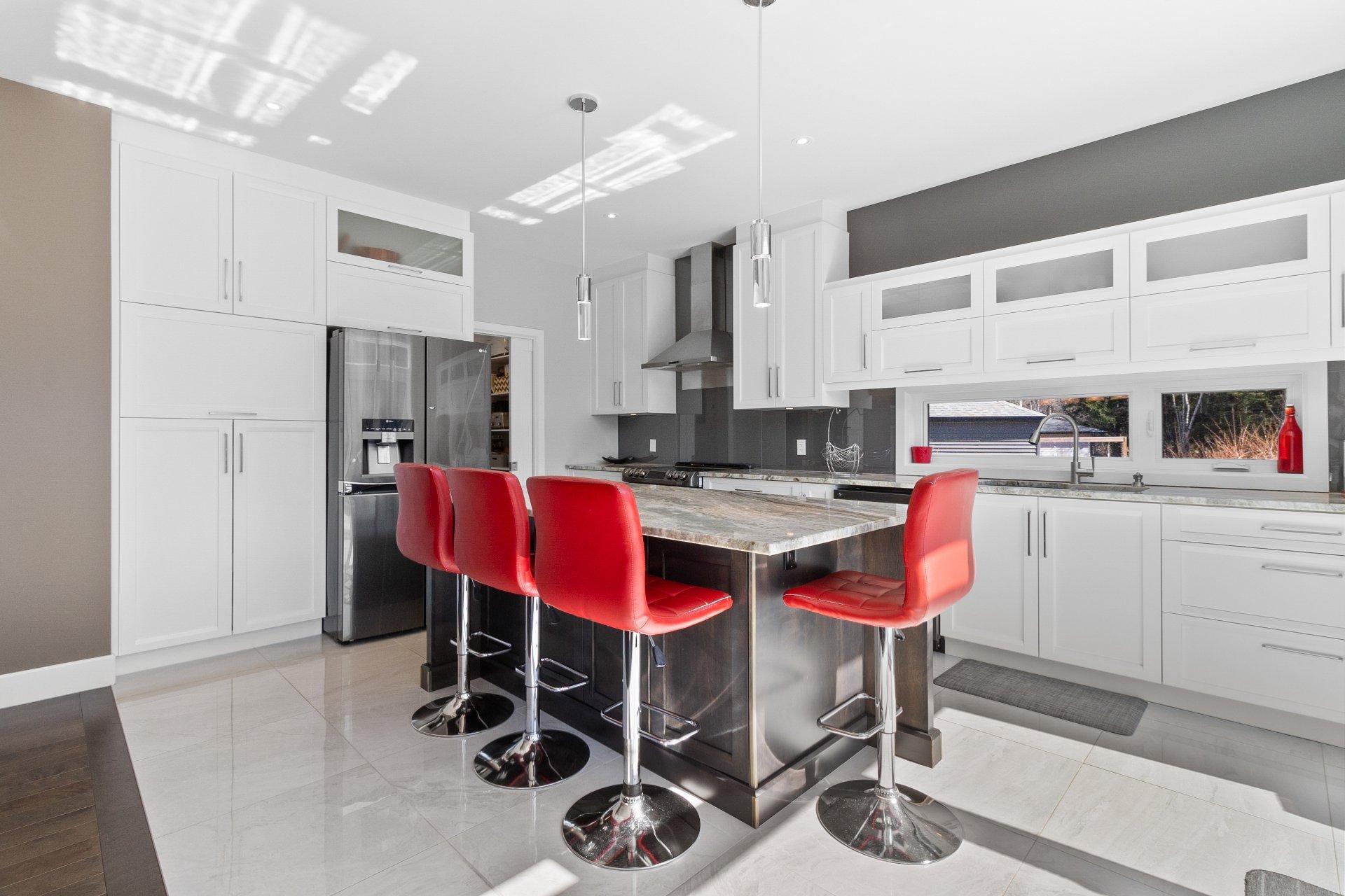 









2220


Rue des Épinettes

,
Sherbrooke (Fleurimont),




QC
J1G0E9

