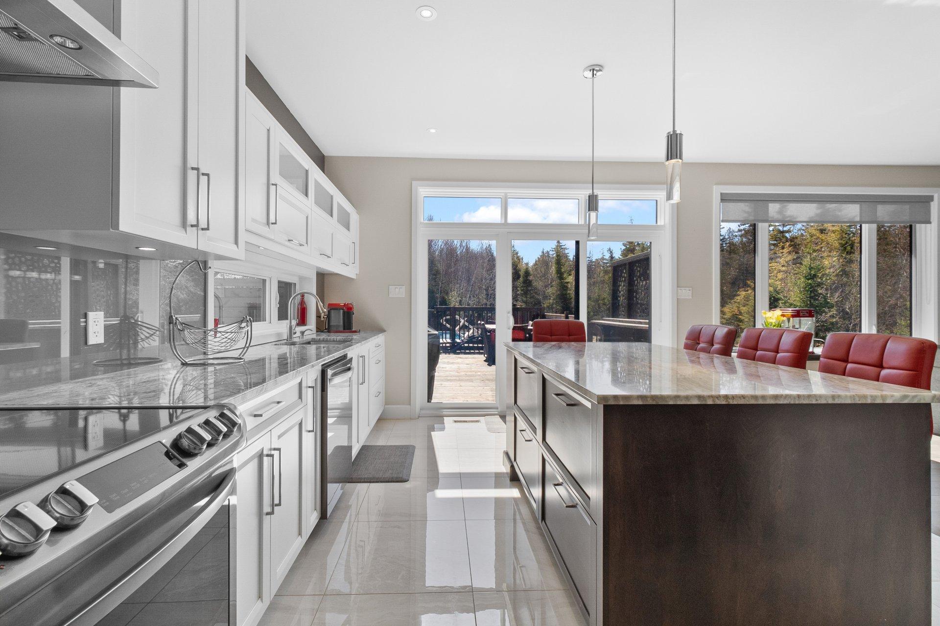 









2220


Rue des Épinettes

,
Sherbrooke (Fleurimont),




QC
J1G0E9

