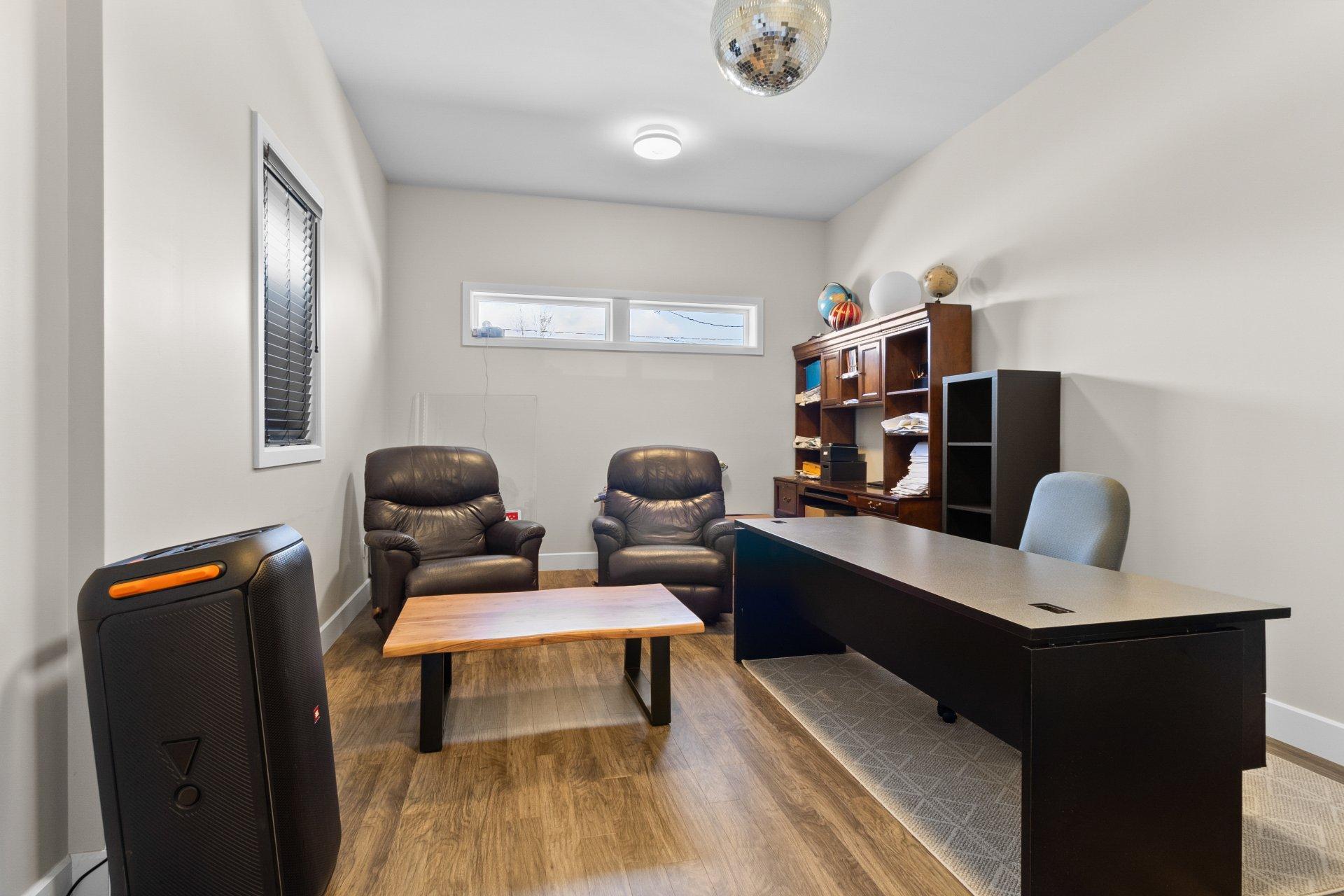 









2220


Rue des Épinettes

,
Sherbrooke (Fleurimont),




QC
J1G0E9

