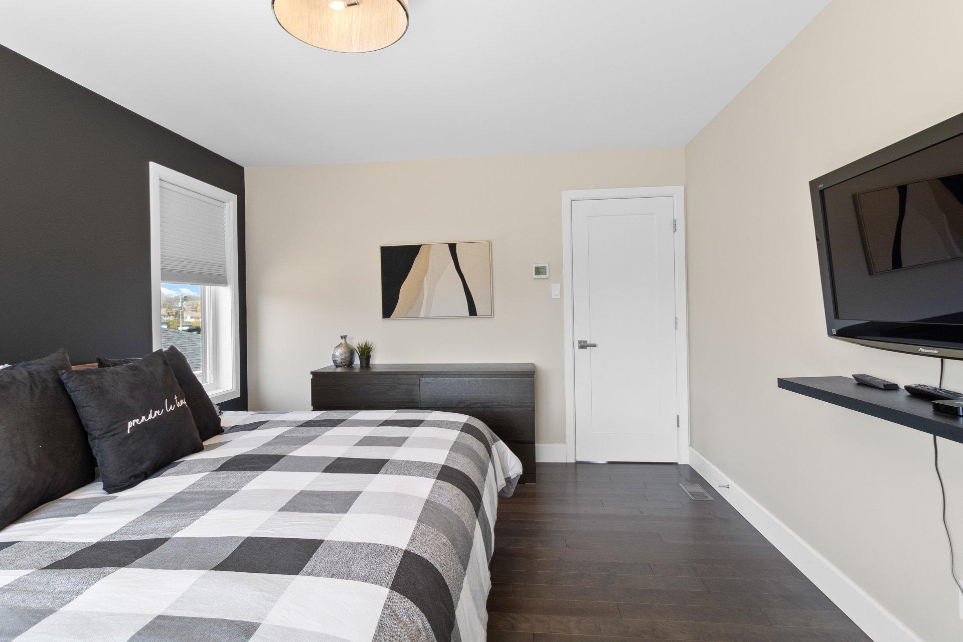 









2220


Rue des Épinettes

,
Sherbrooke (Fleurimont),




QC
J1G0E9

