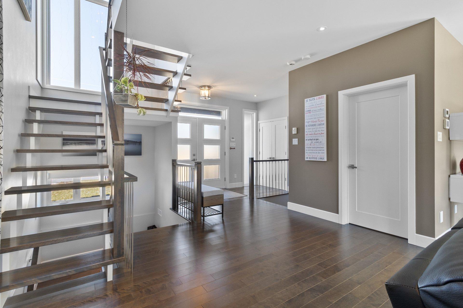 









2220


Rue des Épinettes

,
Sherbrooke (Fleurimont),




QC
J1G0E9

