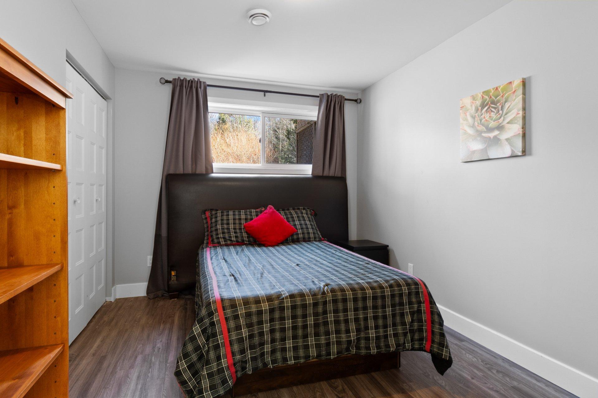 









2220


Rue des Épinettes

,
Sherbrooke (Fleurimont),




QC
J1G0E9

