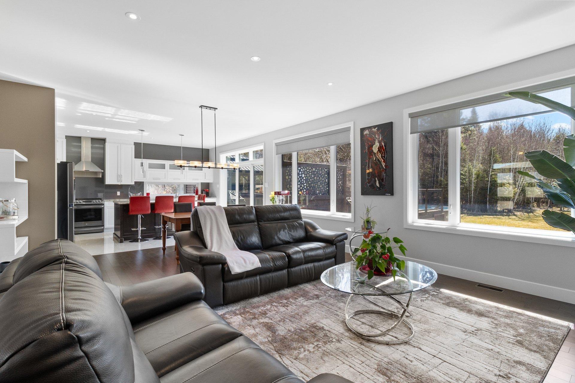 









2220


Rue des Épinettes

,
Sherbrooke (Fleurimont),




QC
J1G0E9


