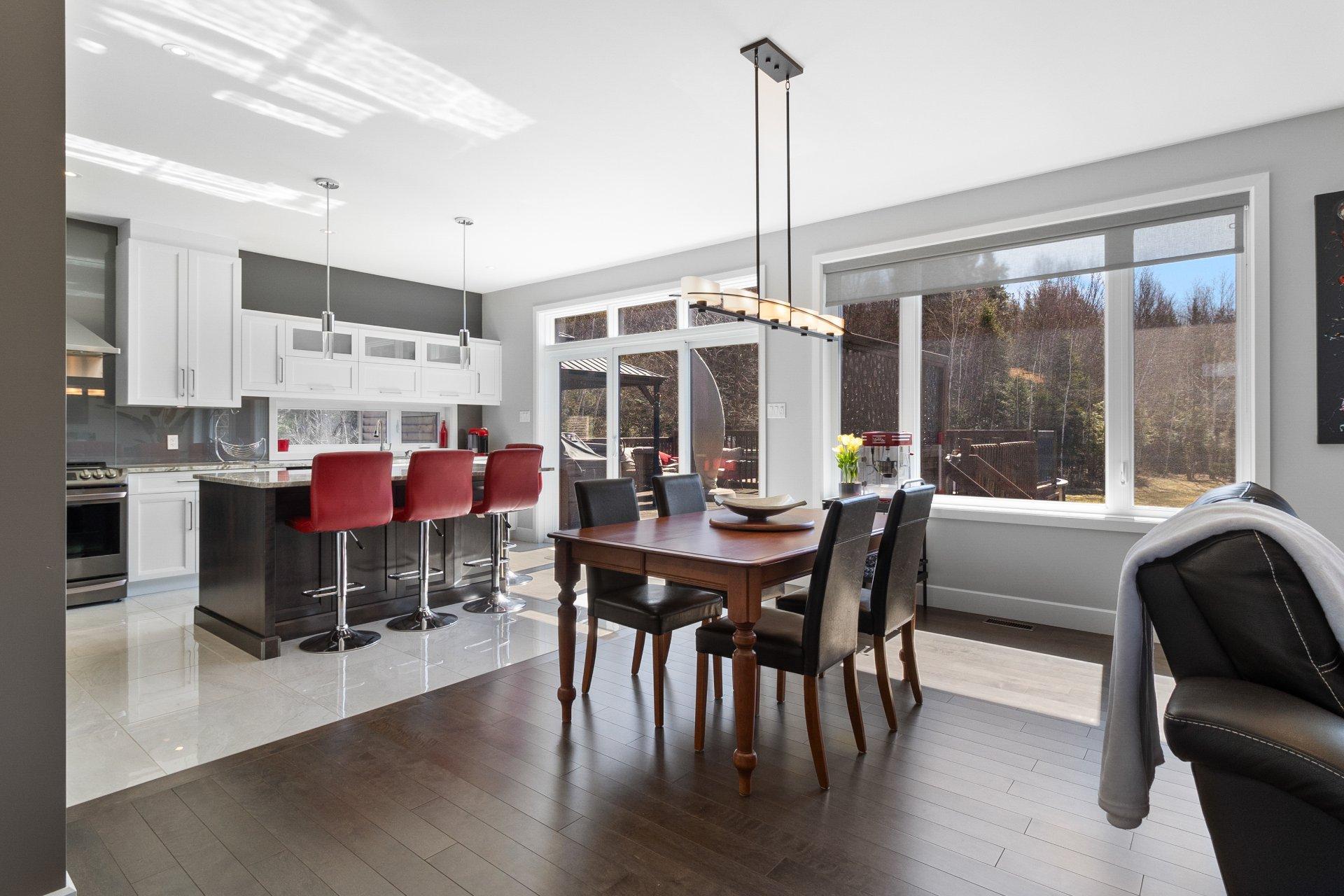 









2220


Rue des Épinettes

,
Sherbrooke (Fleurimont),




QC
J1G0E9

