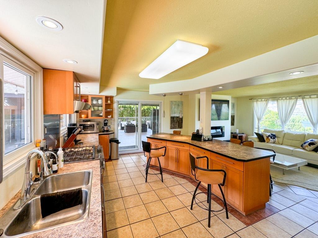 









4609


41st

Street,
Osoyoos,




BC
V0H 1V6

