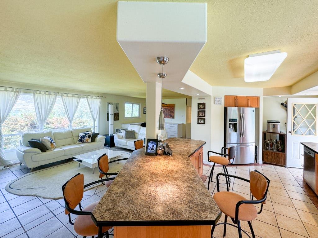 









4609


41st

Street,
Osoyoos,




BC
V0H 1V6

