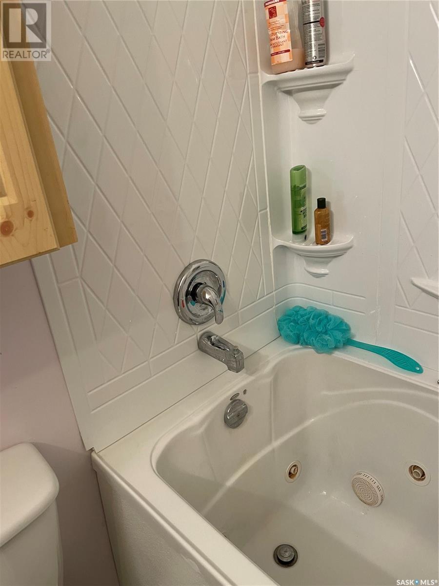 












35 Acres South

,
Hudson Bay Rm No. 394,




Saskatchewan
S0E0Y0

