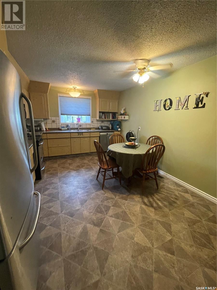 












35 Acres South

,
Hudson Bay Rm No. 394,




Saskatchewan
S0E0Y0

