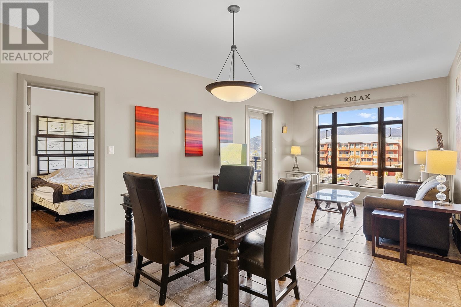 












654 Cook Road Unit# 414

,
Kelowna,




British Columbia
V1W3G7

