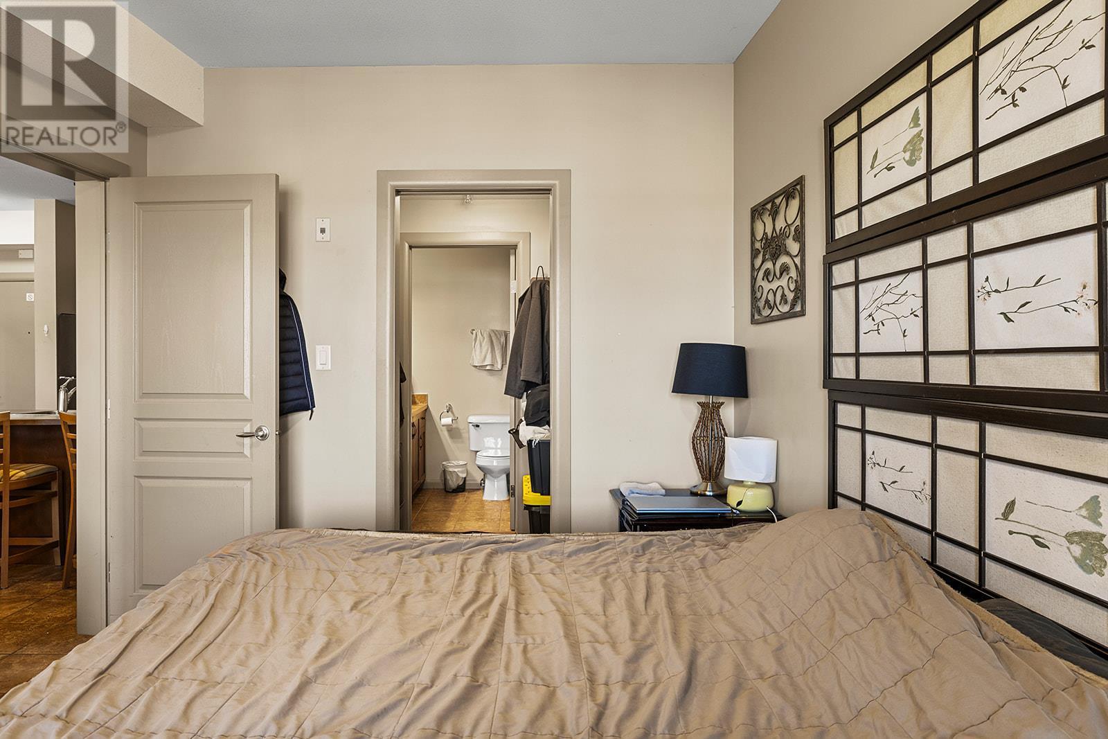 












654 Cook Road Unit# 414

,
Kelowna,




British Columbia
V1W3G7

