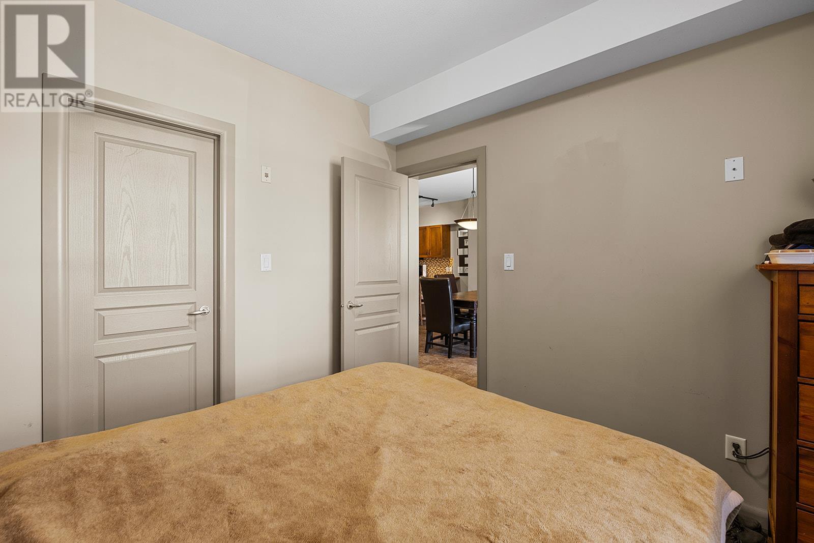 












654 Cook Road Unit# 414

,
Kelowna,




British Columbia
V1W3G7

